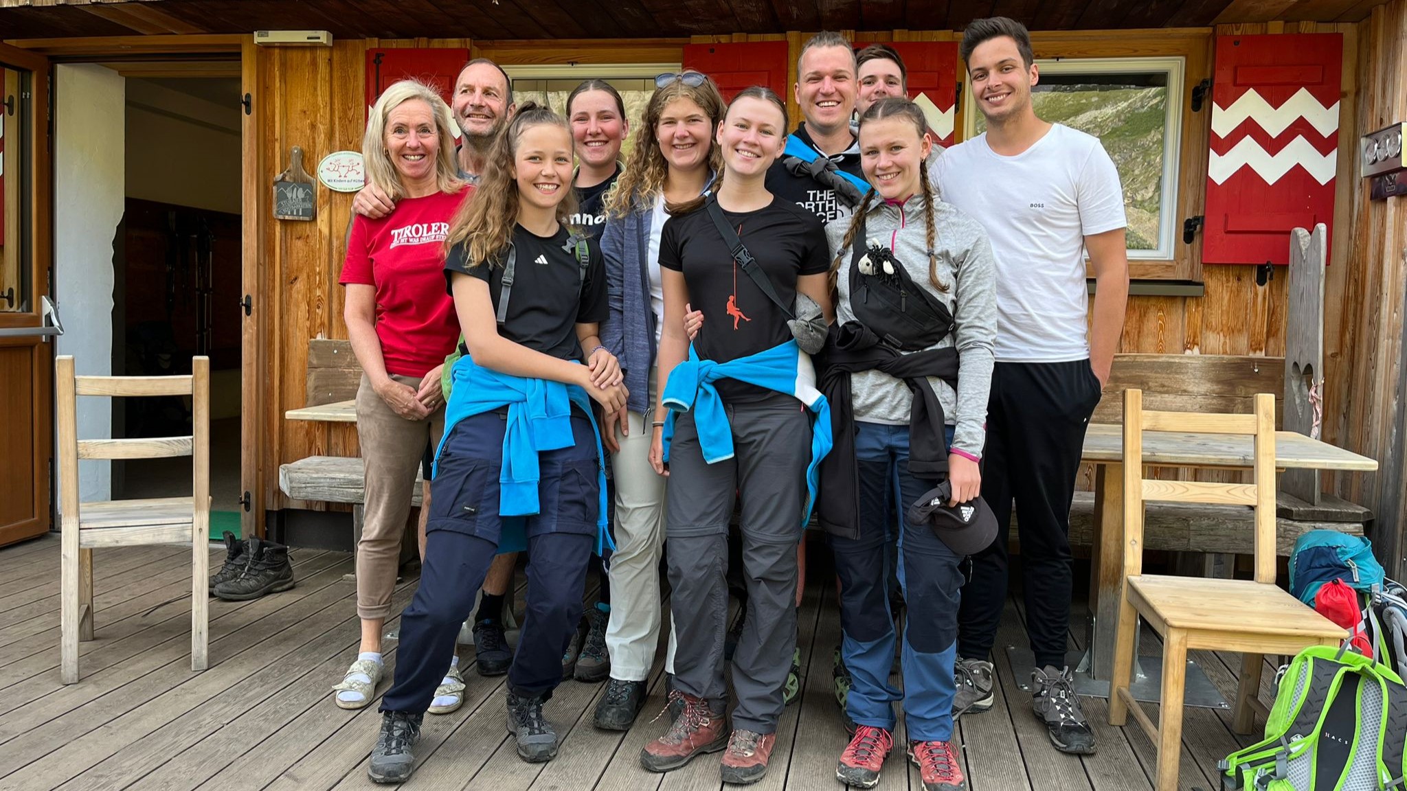 Gruppenfoto an der Sulzenauhütte